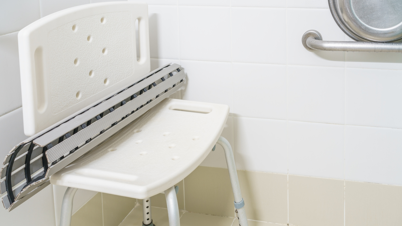 shower stool an handle