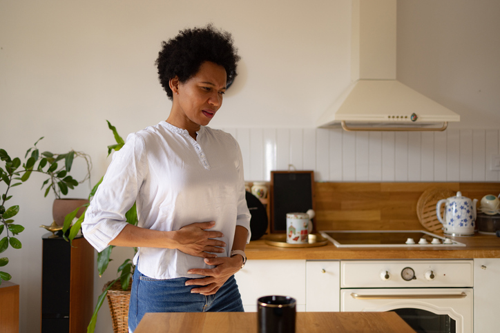 woman with abdominal discomfort
