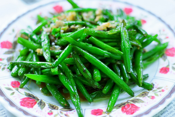 Sheet Pan Green Beans With Toasted Almonds